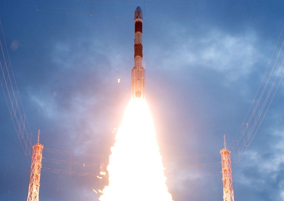 Start der ersten Mondsonde Indiens "Chandrayaan-1"