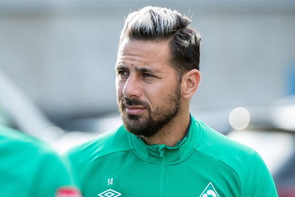 GER, Werder Bremen, Training / 18.02.2020, wohninvest Weserstadion Trainingsplatz, Bremen, GER, Werder Bremen, Training, im Bild Claudio Pizarro Werder Bremen 14, Aktion / Einzelbild / *** GER, Werder ...