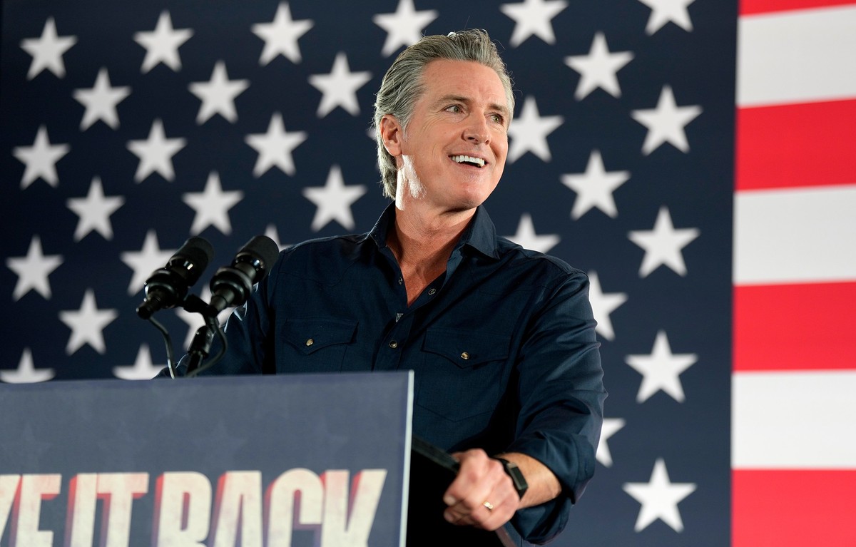 California Gov. Gavin Newsom speaks during a rally with Harris County Democrats at the IBEW local 716 union hall on Saturday, Nov. 8, 2025, in Houston. (AP Photo/Karen Warren)