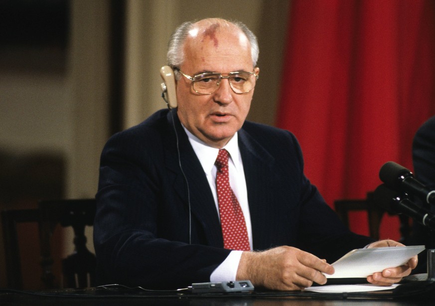 **FILE PHOTO** Mikhail Gorbachev Has Passed Away. President Mikhail Gorbachev of the Union of Soviet Socialist Republics makes remarks during a joint press conference with United States President Geor ...