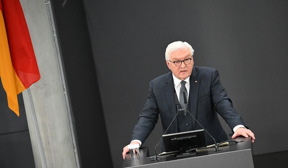 13.02.2022, Berlin: Bundespr�sident Frank-Walter Steinmeier spricht nach seiner Wiederwahl zur Bundesversammlung im Paul-L�be-Haus. Foto: Bernd Von Jutrczenka/dpa +++ dpa-Bildfunk +++