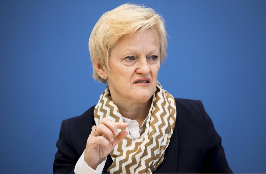 (L-R) Renate Kuenast, Buendnis 90/Die Gruenen, aufgenommen im Rahmen der Bundespressekonferenz zum BPK Hilfskonzept fuer die Opfer der Colonia Dignidad in Berlin, 17.05.2019. Berlin Germany *** L R Re ...