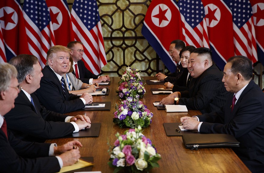 February 28, 2019 - Hanoi, VIETNAM - U.S. President Donald Trump meets North Korean leader Kim Jong Un, Thursday, Feb. 28, 2019, in Hanoi. EVAN VUCCI/POOL/PI Hanoi VIETNAM PUBLICATIONxINxGERxSUIxAUTxO ...
