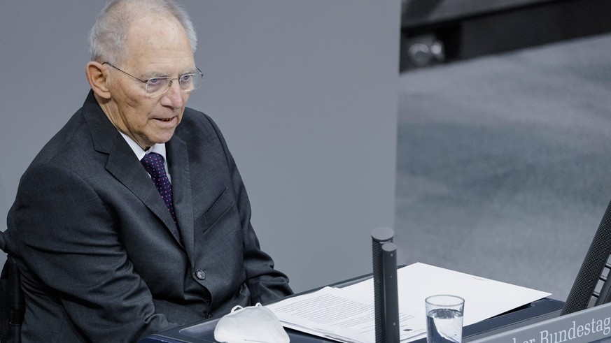 75 Jahre Vereinte Nationen im Bundestag am 18.12.2020 mit dem Generalsekretaer der Vereinten Nationen UN Aktuell, 18.12.2020, Berlin, Dr. Wolfgang Schaeuble im Portrait bei seinen Er