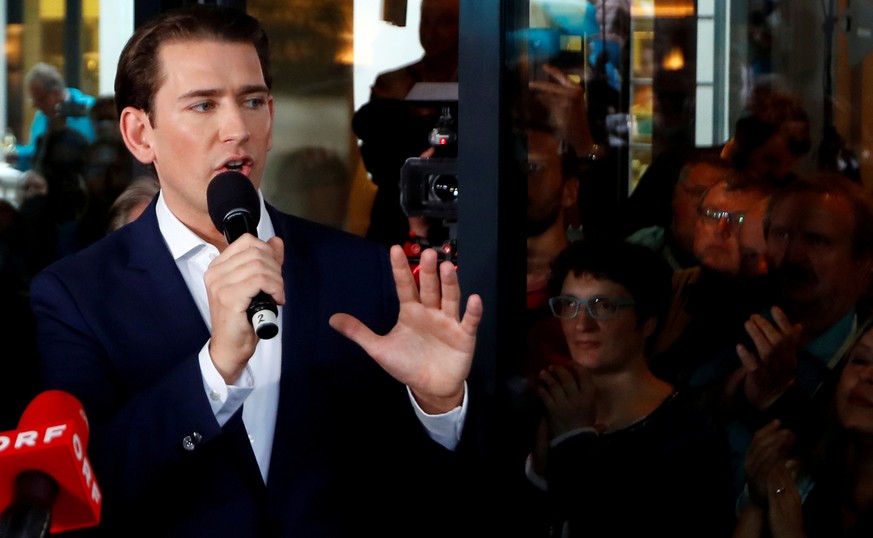 Austrian Chancellor Sebastian Kurz addresses supporters during a news conference in OeVP political academy in Vienna, Austria May 27, 2019. REUTERS/Leonhard Foeger