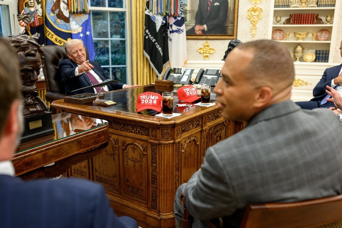 Verwechslungsgefahr: Das ist nicht Nelson von den "Simpsons", sondern US-Präsident Donald Trump.
