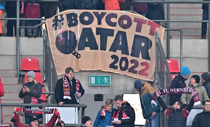 20.11.2022 - Fussball - Frauen Damen - Saison 2022 2023 - DFB Pokal Vereinspokal - Achtelfinale: 1. FC Nürnberg FCN Club - VfL Wolfsburg - Sportfoto Zink/ - regulations prohibit any use of photographs ...