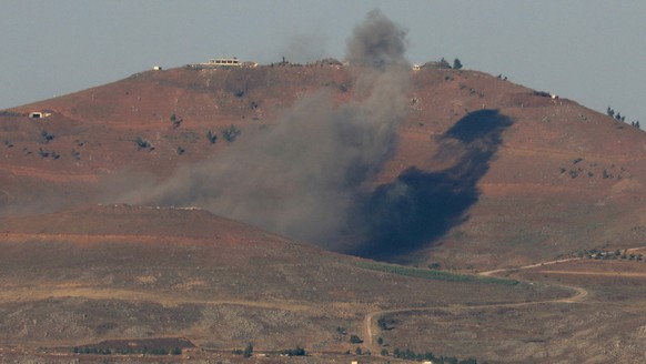 Auch am Sonntag war es zu einem Angriff, der mutmaßlich von Israel ausgeführt wurde, in den Golanhöhen im Südwesten Syriens gekommen.&nbsp;