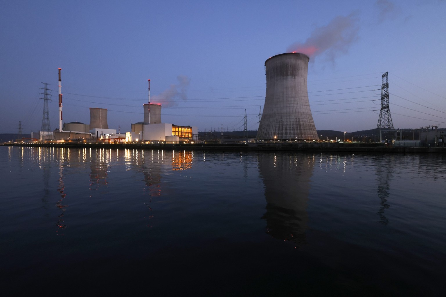 Das Kernkraftwerk Tihange bei Huy in Belgien nahe der deutschen Grenze.