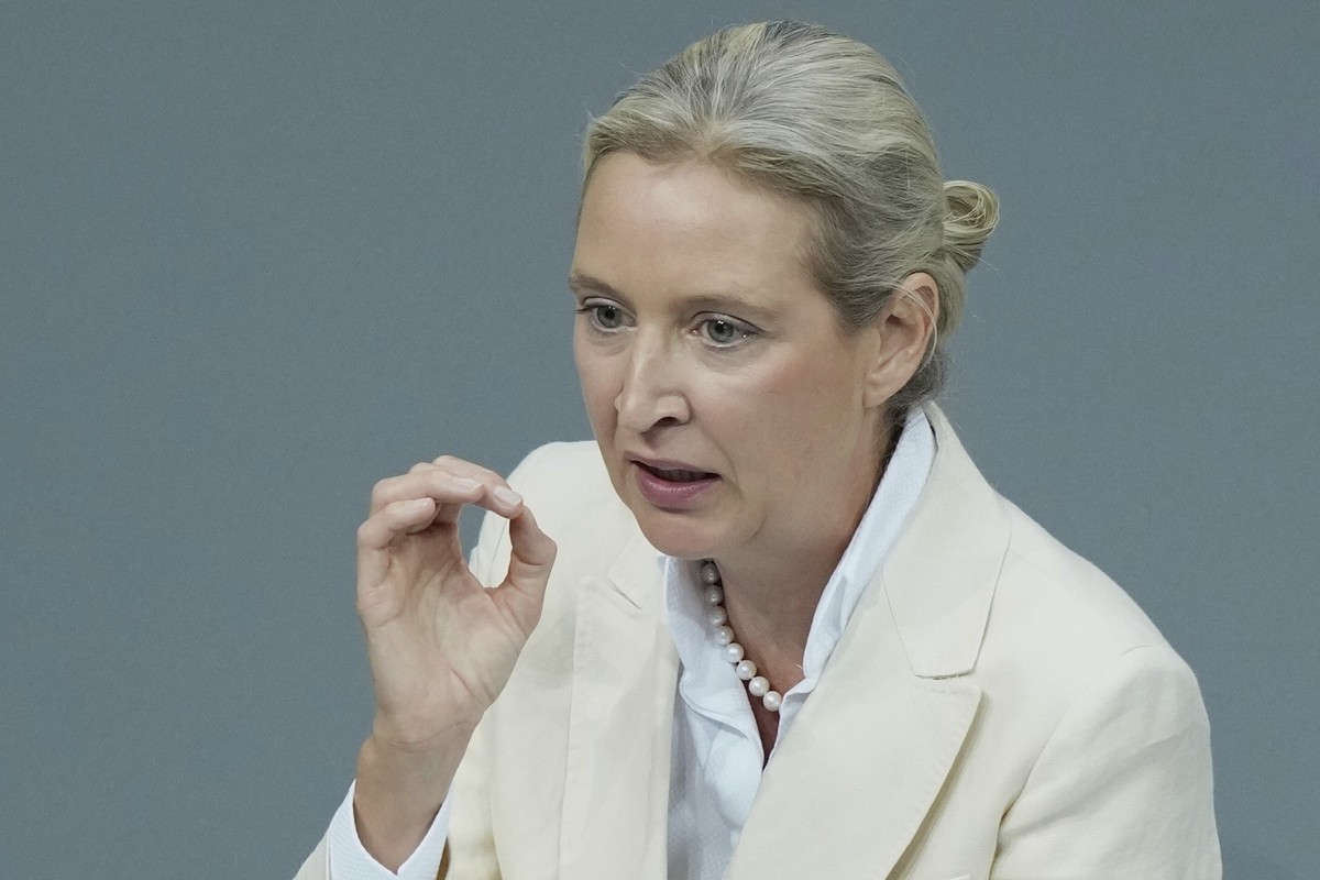 Alice Weidel, co-leader of the Alternative for Germany Party (AfD) gestures during a debate about the 2025 budget at the German parliament Bundestag in Berlin, Germany, Wednesday, July 9, 2025. (AP Ph ...