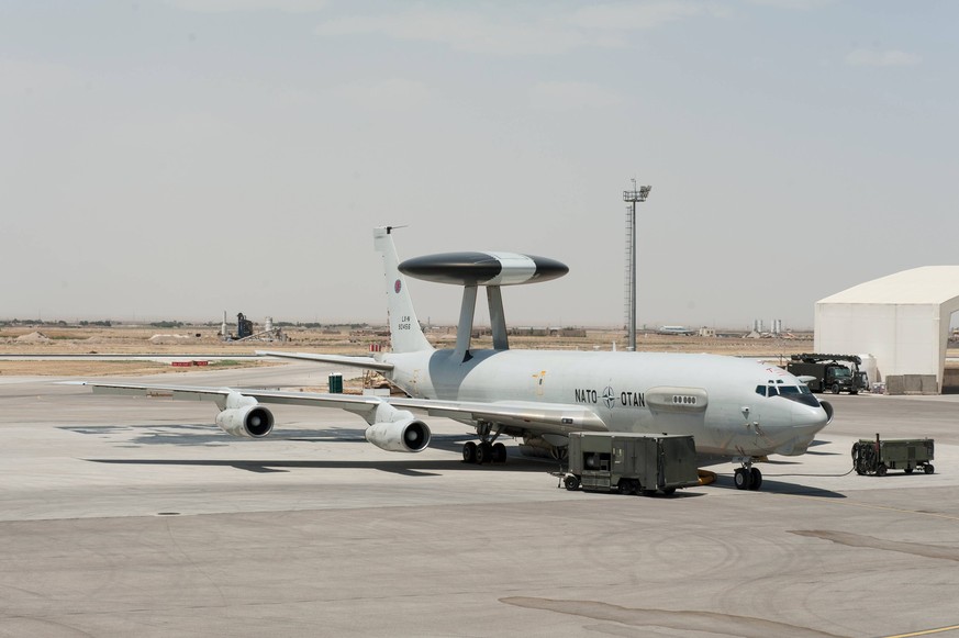 Ein Awacs-Flugzeug (Airborne Warning and Control System) der Nato in Afghanistan (2014). 