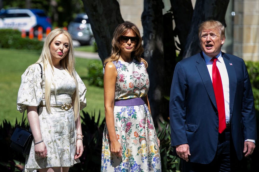 US-Präsident Donald mit seiner Ehefrau Melania (Mitte) und Tochter Tiffany. 