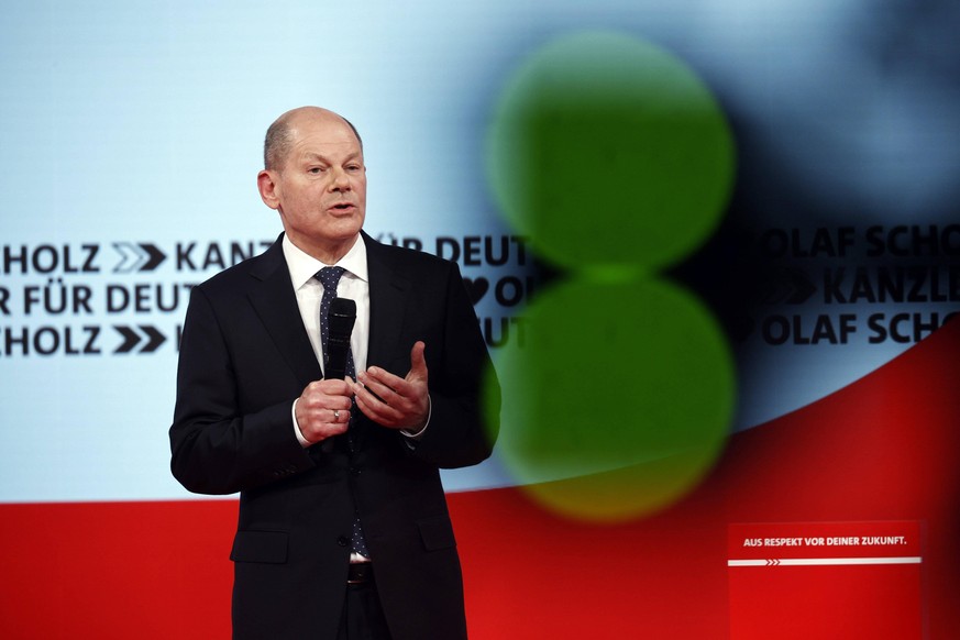 Bundesfinanzminister Olaf Scholz aufgenommen im Rahmen des digitalen Bundesparteitages der SPD in Berlin, 09.05.2021. Auf dem ersten digitalen Bundesparteitag in der Geschichte der SPD soll Olaf Schol ...