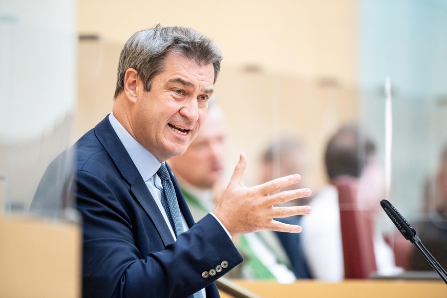 Markus Söder (CSU), Ministerpräsident von Bayern, gibt während der Sitzung des bayerischen Landtags seine Regierungserklärung zur Klimaschutzpolitik ab. +++ dpa-Bildfunk +++