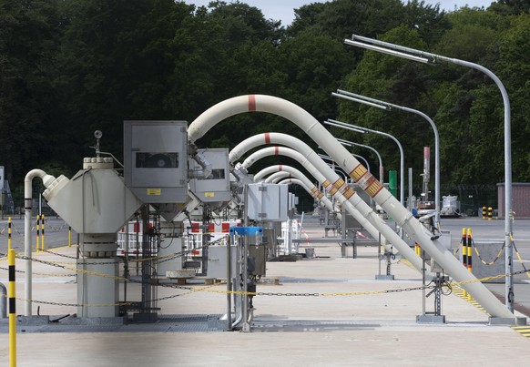 GERMANY, REHDEN - MAY 14: The natural gas storage facility in Rehden, Lower Saxony. Detail view of Germany&#039;s largest natural gas storage facility on May 14, 2022 in Rehden, Germany. According to  ...