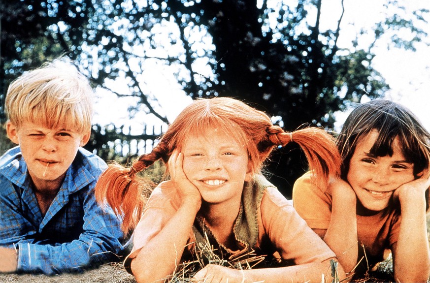 PIPPI LANGSTRUMPF / Pippi Langstrump Schweden/BRD 1968/69 / Olle Hellbom Pippi (INGER NILSSON), ein rothaariges, sommersprossiges und eigenwilliges Mädchen, hat die tollsten Ideen. Die Geschwister Tom ...