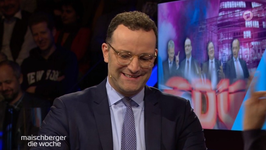 Jens Spahn lacht bei "Maischbergers Woche".