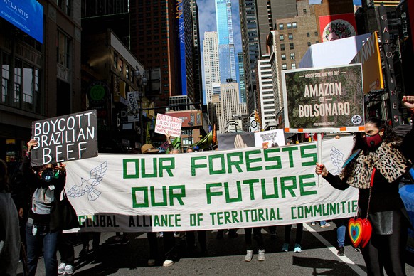 Klimaschutzaktivisten bei einer Demo in New York City.