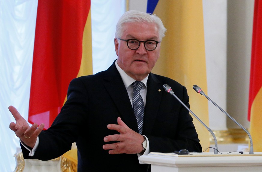 German President Frank-Walter Steinmeier speaks during a joint news conference with Ukrainian President Petro Poroshenko following their meeting in Kiev, Ukraine May 29, 2018. REUTERS/Gleb Garanich