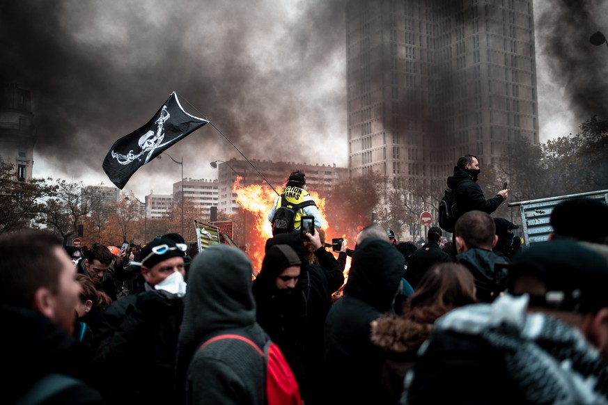 FRANCE - DEMONSTRATION OF THE YELLOW VESTS FOR THE 1 YEAR The yellow vests and black blocks found themselves in the Italian square for a demonstration for the first anniversary of the movement marked  ...