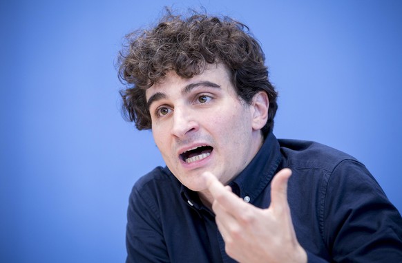 Ates Gürnipar ist Politiker der Fraktion Die Linke.