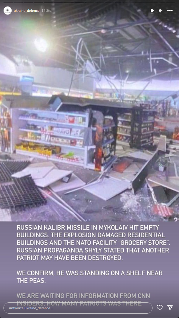 Russische Kalibr-Rakete traf leere Gebäude in Mykolajiw. Durch die Explosion wurden Wohngebäude und die NATO-Einrichtung &#039;Lebensmittelgeschäft&#039; beschädigt.&quot; Zu sehen ist ein von einem R ...