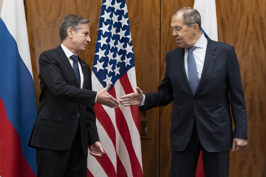 Antony Blinken (l), Außenminister der USA, und Sergei Lawrow, Außenminister von Russland, trafen sich am Freitag in Genf.