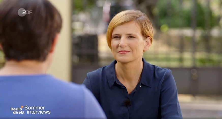 Linkspartei-Chefin Katja Kipping im ZDF-Sommerinterview in Dresden.