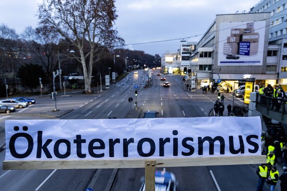 Übers Ziel hinaus: "Ökoterrorismus" ist dann doch etwas anderes...