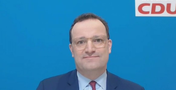 Jens Spahn macht selbst in der Fragerunde Wahlwerbung.