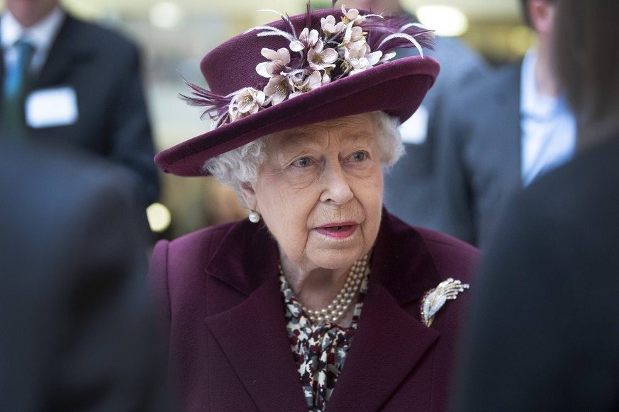 . 25/02/2020. London, United Kingdom. Queen Elizabeth II during a visit at the headquarters of MI5, the UKs domestic counter-intelligence and security agency in London. PUBLICATIONxINxGERxSUIxAUTxHUNx ...
