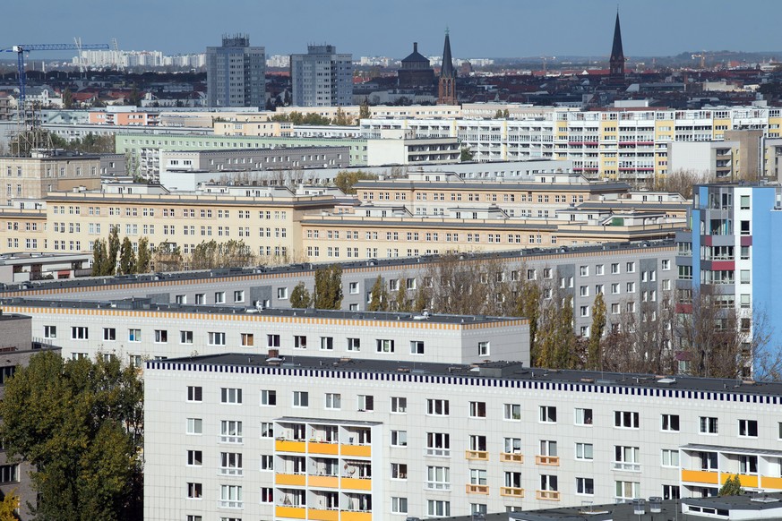 Die Mieten in Berlin sind in den letzten Jahren stark gestiegen. Der Mietendeckel soll diese Entwicklung bremsen.