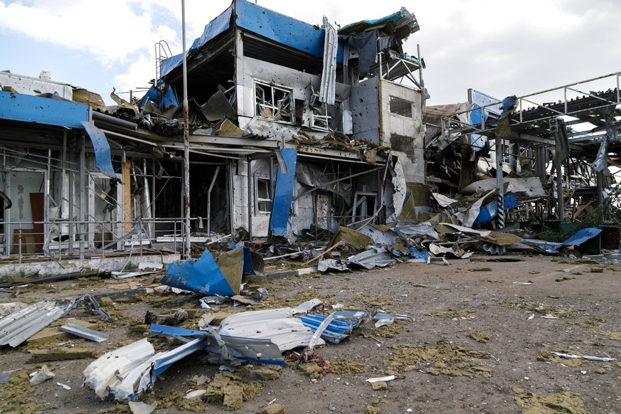 KURSK OBLAST, RUSSIA - AUGUST 16, 2024 - The entry-exit checkpoint Sudzha on the Ukraine-Russia border is damaged, Kursk Oblast, Russia. Sudzha PUBLICATIONxNOTxINxRUS Copyright: xKIRILLxCHUBOTINx