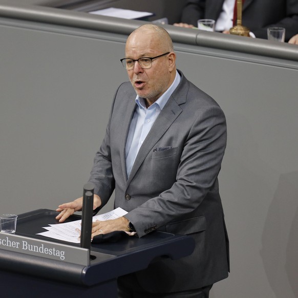 Christian Wirth in der 202. Sitzung des Deutschen Bundestages im Reichstagsgebäude. Berlin, 17.12.2020