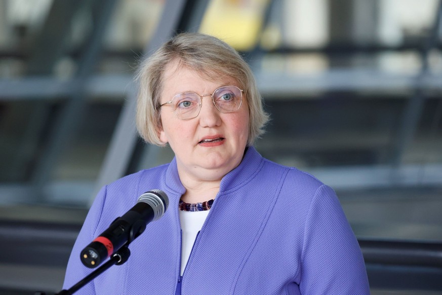 Katja Mast ist Erste Parlamentarische Geschäftsführerin der SPD-Bundestagsfraktion.