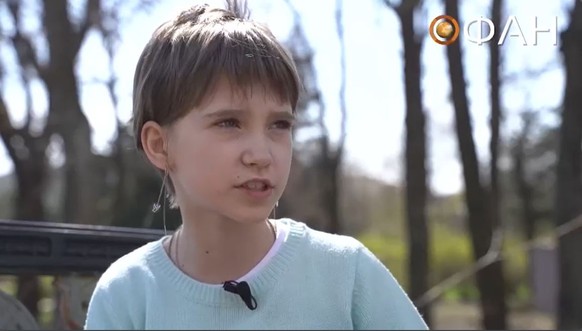 Das ukrainische Kind Melania taucht in einem russischen Propaganda Video auf.
