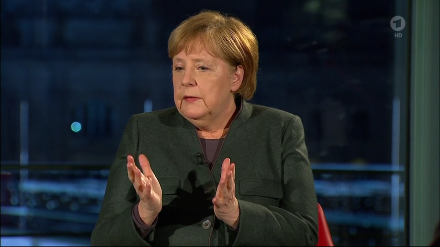 Bundeskanzlerin Angela Merkel während des Interviews in der ARD-Sendung "Farbe Bekennen".