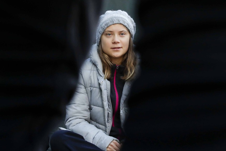 Demonstrasjon mot regjeringens handtering av Fosen-saken Oslo 20231012. Miljoaktivist Greta Thunberg deltar pa Fosen-aksjonen utenfor Statkraft i forbindelse med at det er to ar siden den norske Hoyes ...