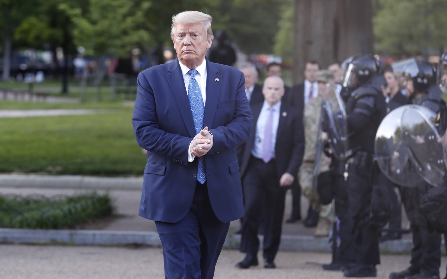 June 1, 2020, Washington, District of Columbia, USA: United States President Donald J. Trump returns after posing with a bible outside St. John s Episcopal Church after delivering remarks in the Rose  ...