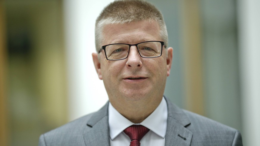 13.09.2018, Berlin, Deutschland - Pressekonferenz von Bitkom und dem Bundesamt fuer Verfassungsschutz zum Thema: Wirtschaftsschutz in der Industrie. Foto: Thomas Haldenwang, Vizepraesident des Bundesa ...