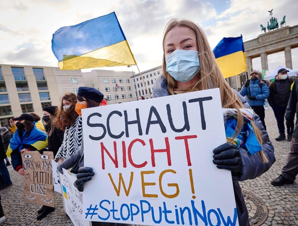 Teilnehmer einer Demo für mehr Unterstützung der Ukraine, Ende Januar in Berlin. 