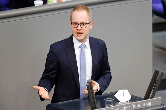 Jens Brandenburg (FDP) bei einer Rede im Bundestag. 