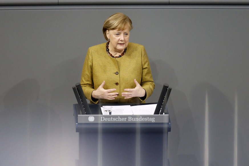 Angela Merkel in der 209. Sitzung des Deutschen Bundestages im Reichstagsgeb