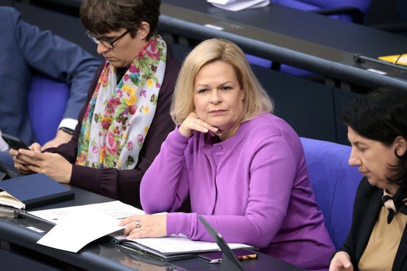 Innenministerin Nancy Faeser bei der Bundestagsdebatte zum Demokratiefördergesetz am Freitag.
