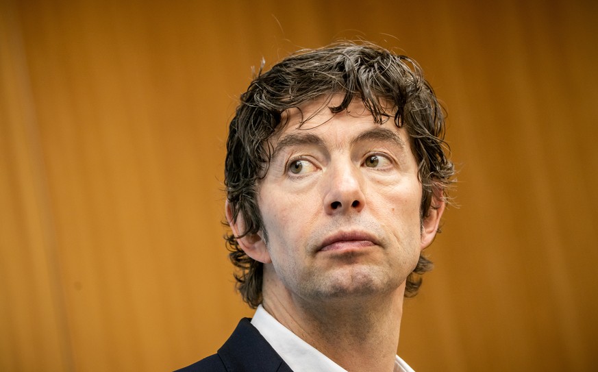 Virologist Christian Drosten, from Berlin&#039;s Charite hospital attends a news conference on the spread of coronavirus disease (COVID-19) in Berlin, Germany, March 26, 2020. Michael Kappeler/Pool vi ...