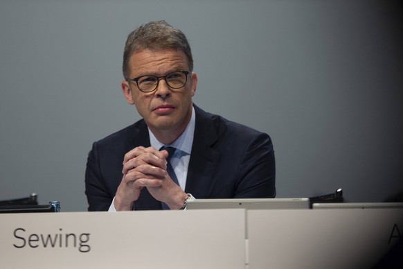 Christian SEWING, Vorstandsvorsitzender, CEO, Hauptversammlung der Deutschen Bank AG in Frankfurt, 23.05.2019. *** Christian SEWING, Chairman of the Management Board, CEO, Annual General Meeting of De ...