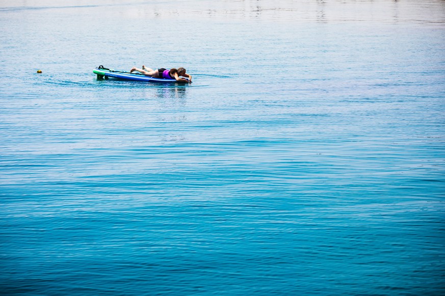 Split s njan beach is almost empty despite a nice day 11.04.2020., Croatia, Split - Although Saturday is beautiful for walking and swimming, citizens are adhering to strict security measures due to th ...